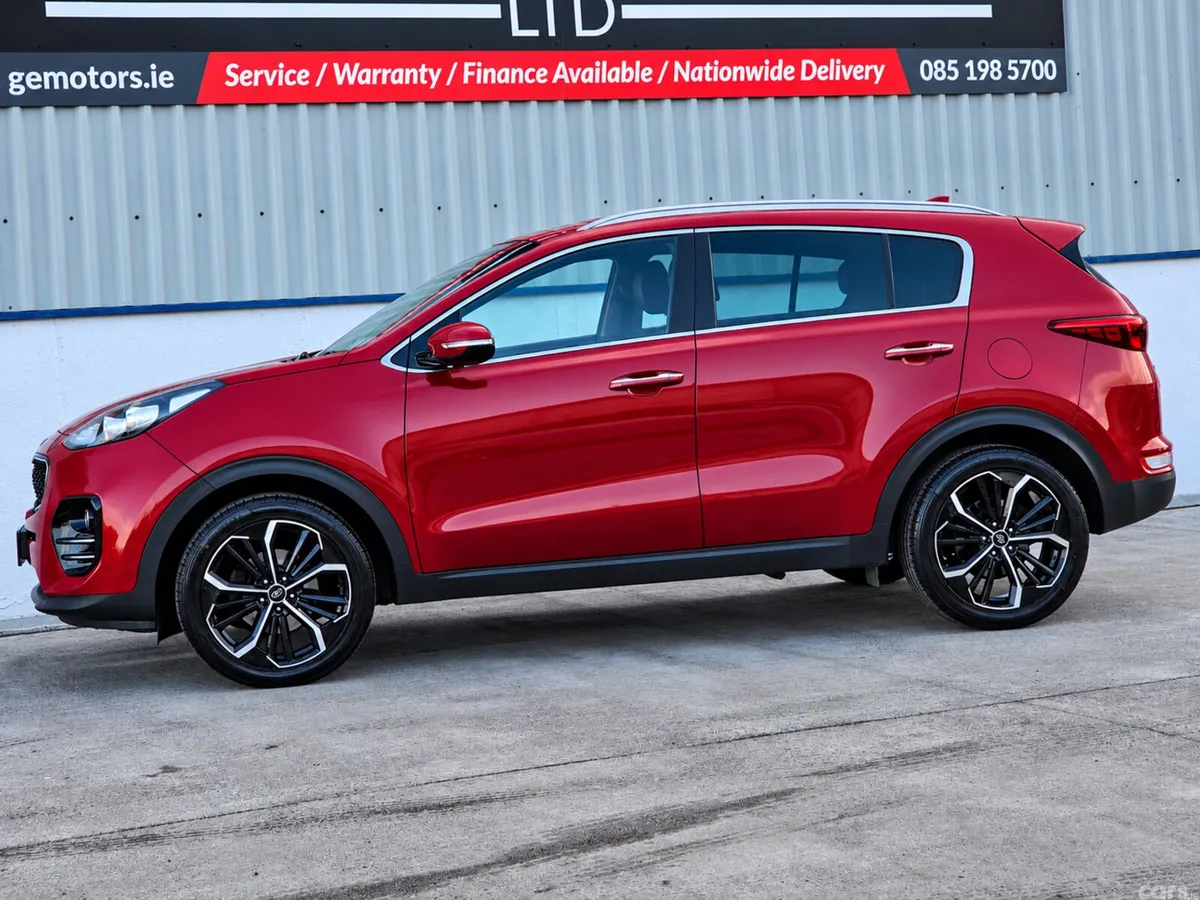 Kia Sportage SUV, Diesel, 2016, Red