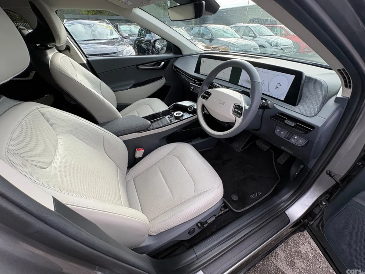 Kia EV6 Hatchback, Electric, 2024, Grey