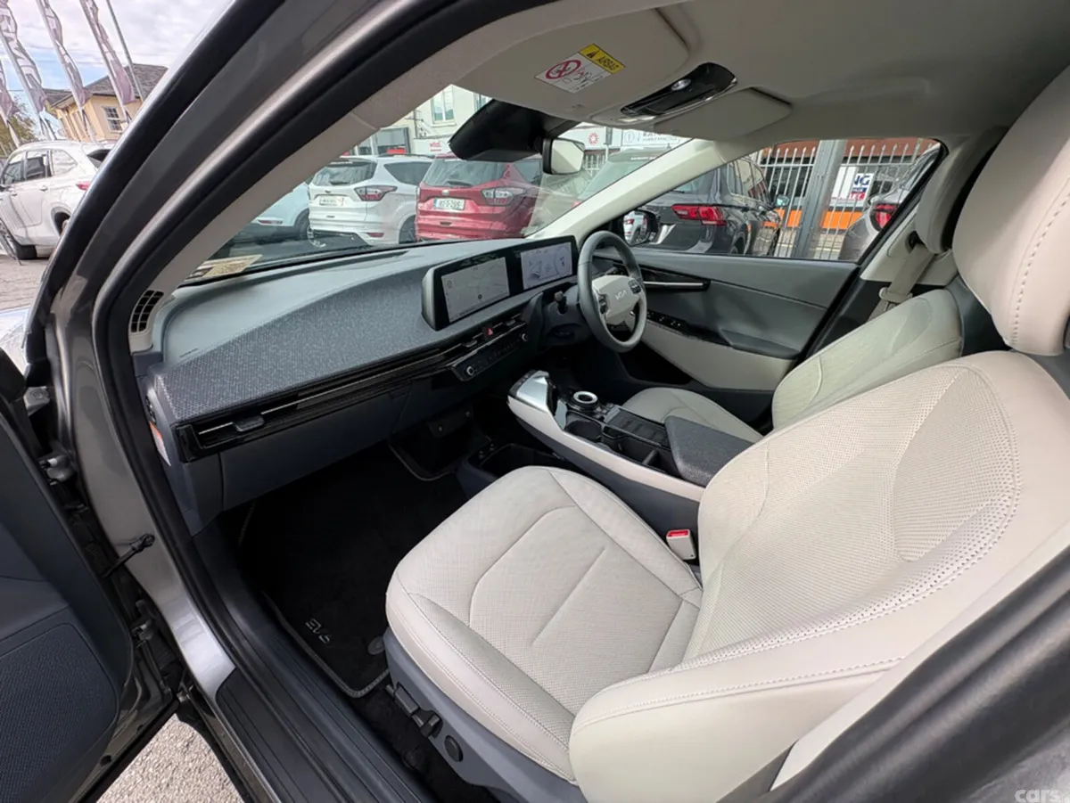 Kia EV6 Hatchback, Electric, 2024, Grey