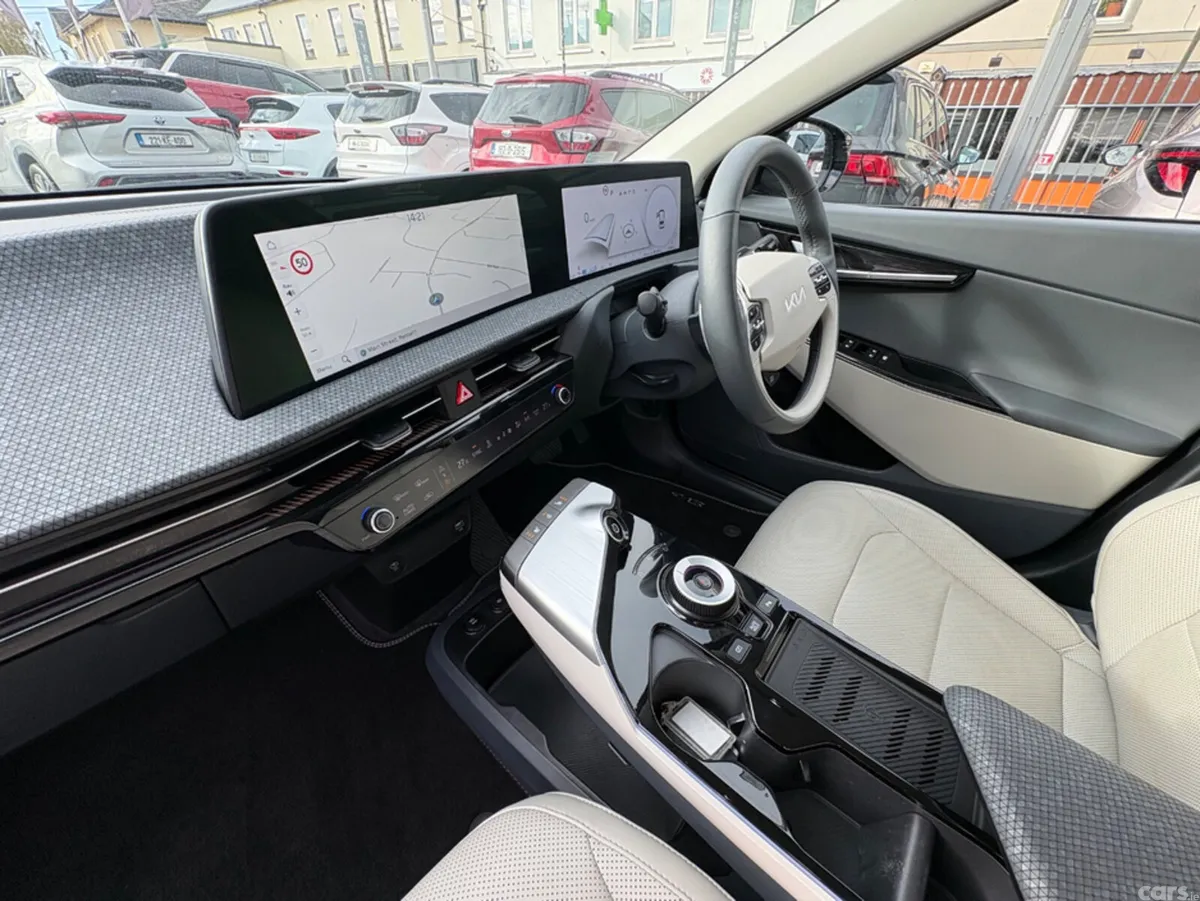 Kia EV6 Hatchback, Electric, 2024, Grey