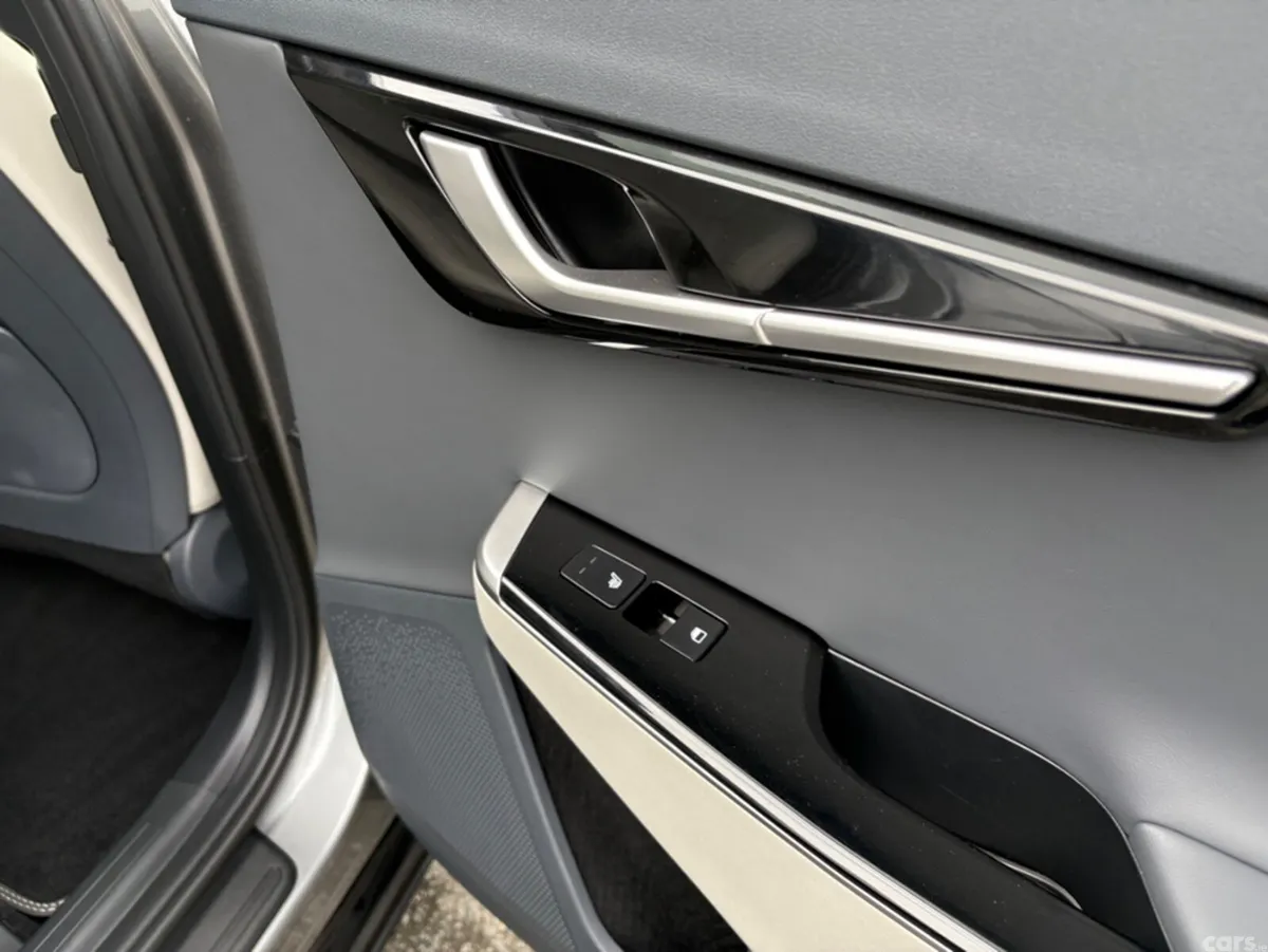 Kia EV6 Hatchback, Electric, 2024, Grey
