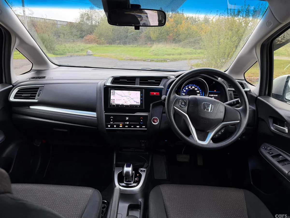 Honda Fit Hatchback, Petrol Hybrid, 2015, Silver
