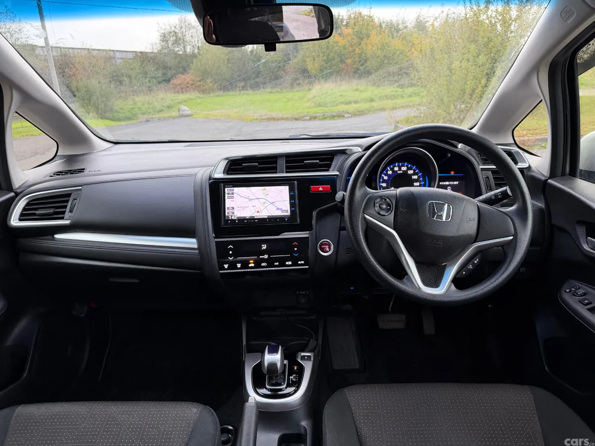Honda Fit Hatchback, Petrol Hybrid, 2015, Silver