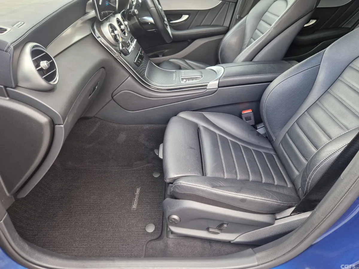 Mercedes-Benz GLC SUV, Diesel Hybrid, 2022, Blue