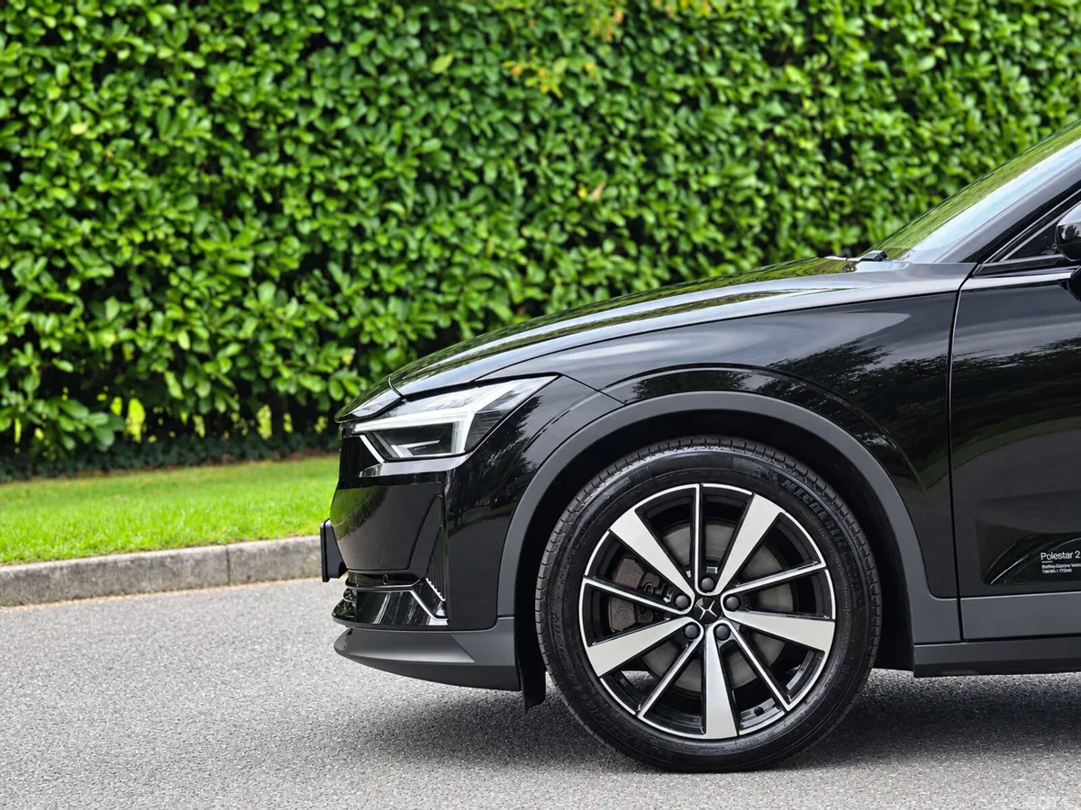 Polestar 2 Hatchback, Electric, 2022, Black