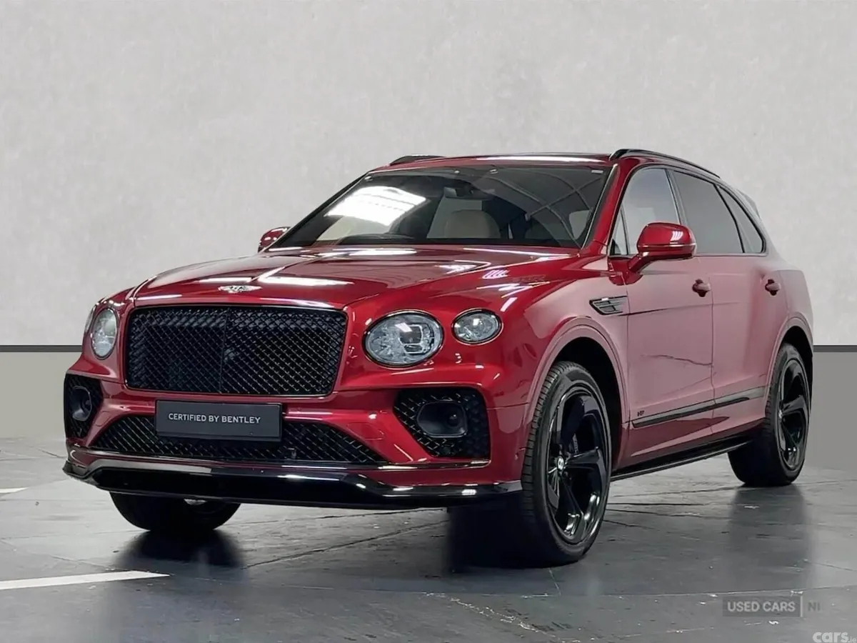Bentley Bentayga SUV, Petrol, 2022, Red