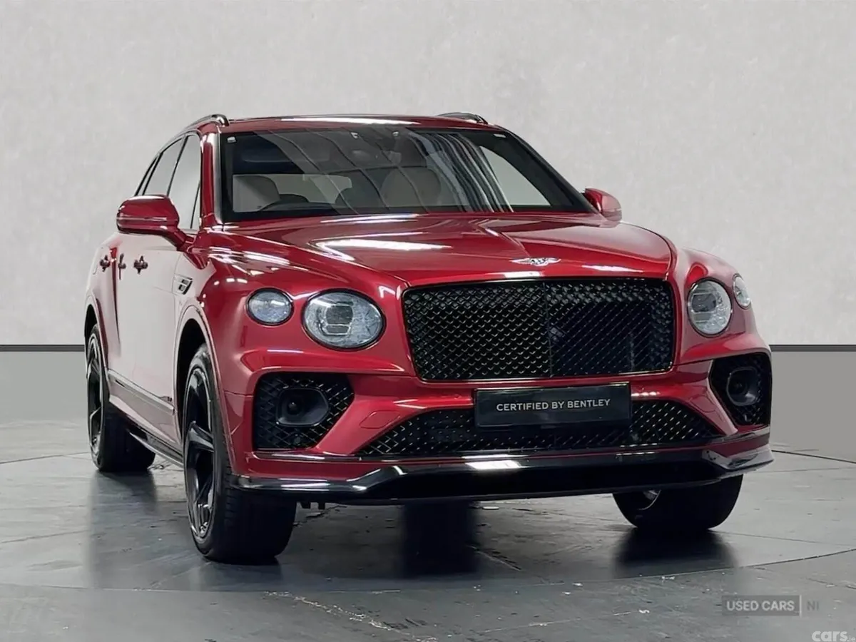 Bentley Bentayga SUV, Petrol, 2022, Red