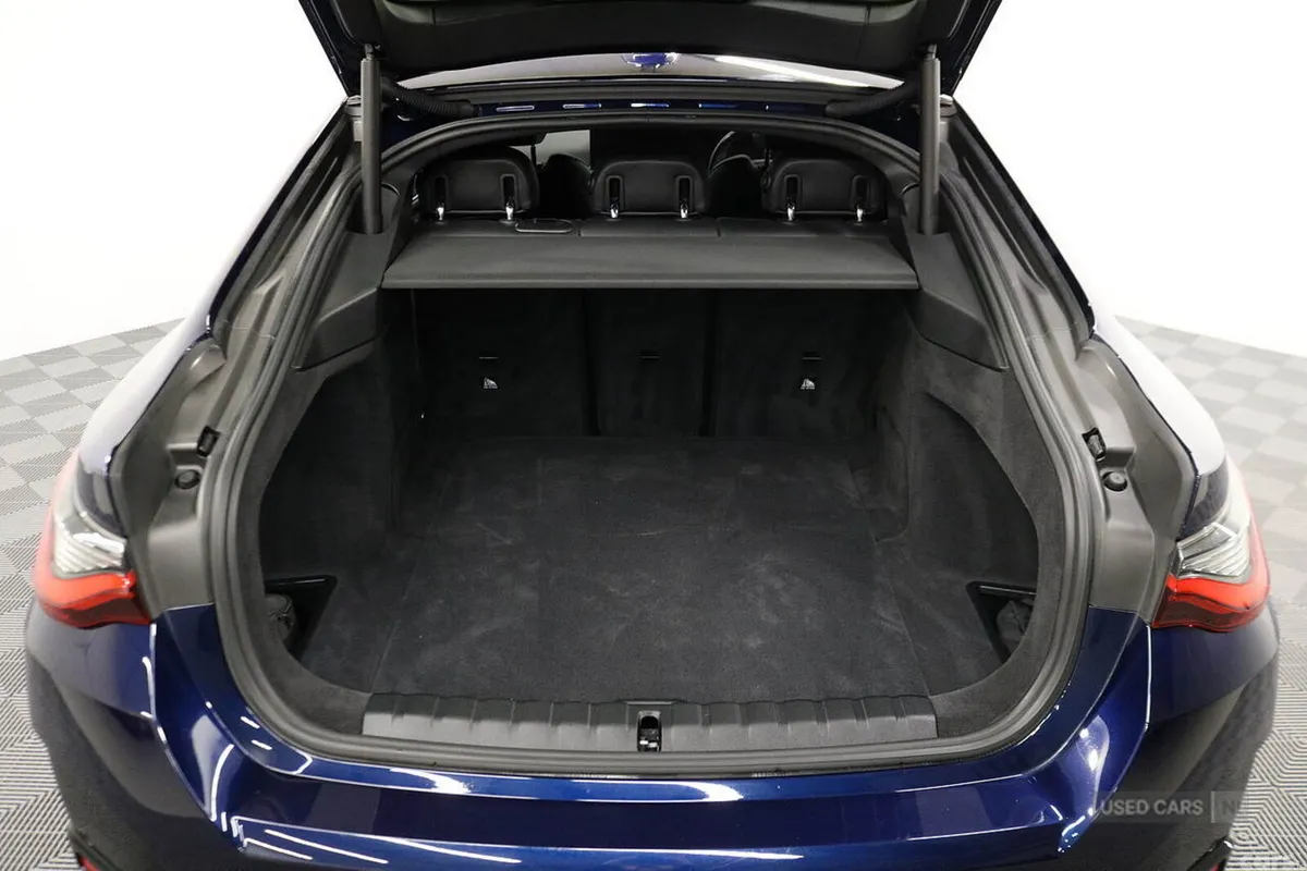 BMW i4 Hatchback, Electric, 2022, Blue