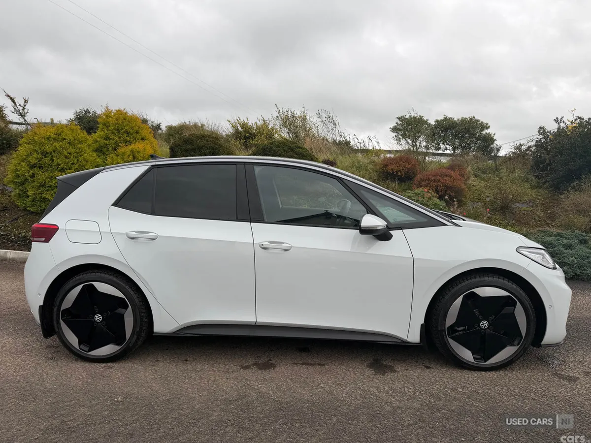 Volkswagen ID.3 Hatchback, Electric, 2024, White