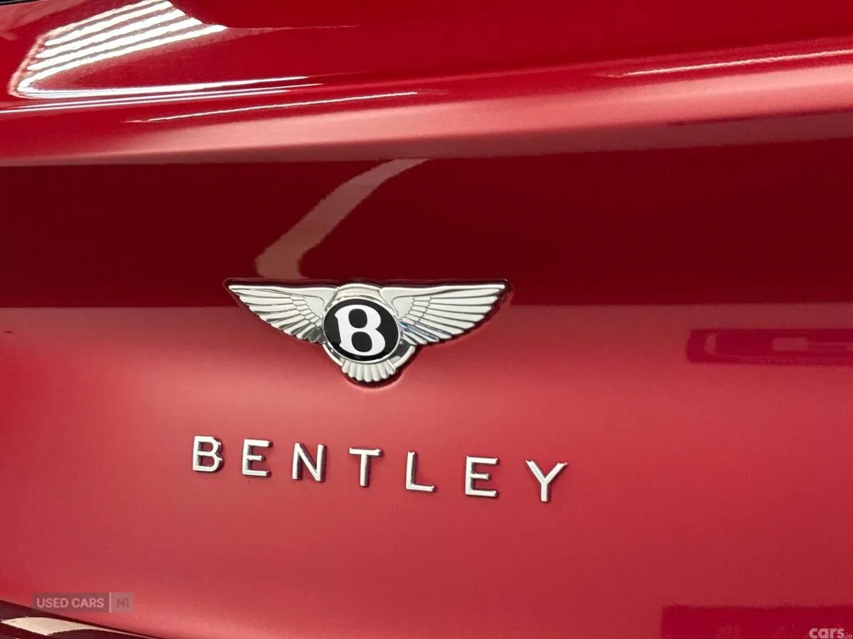 Bentley Bentayga SUV, Petrol, 2022, Red