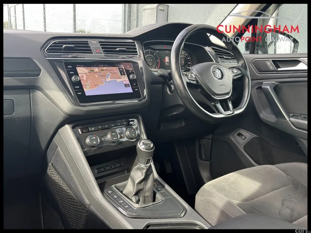 Volkswagen Tiguan SUV, Diesel, 2019, Black