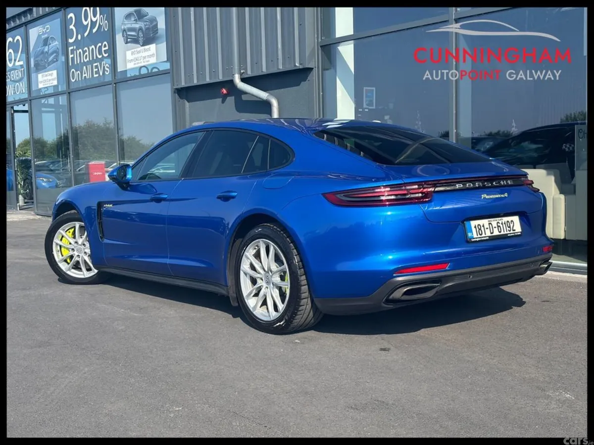 Porsche Panamera Hatchback, Petrol Plug-in Hybrid, 2018, Blue