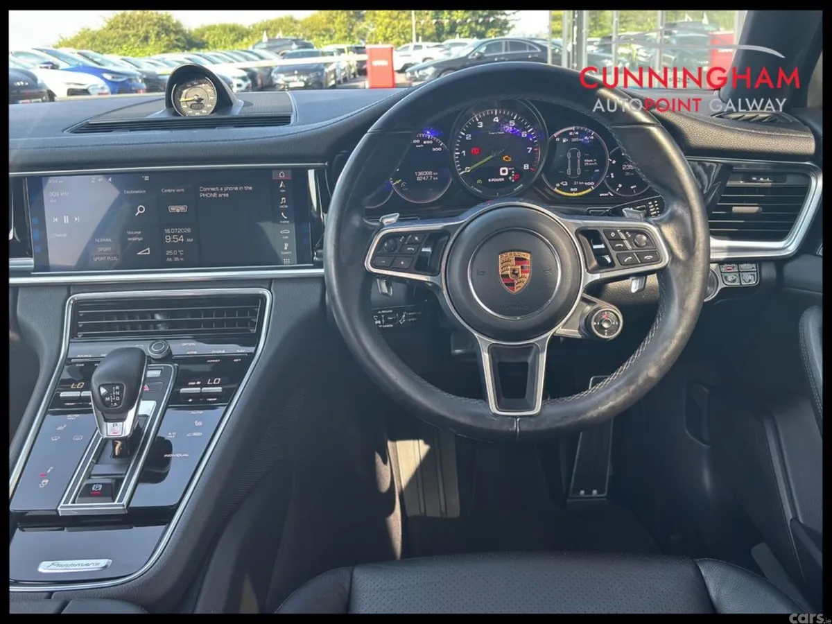 Porsche Panamera Hatchback, Petrol Plug-in Hybrid, 2018, Blue