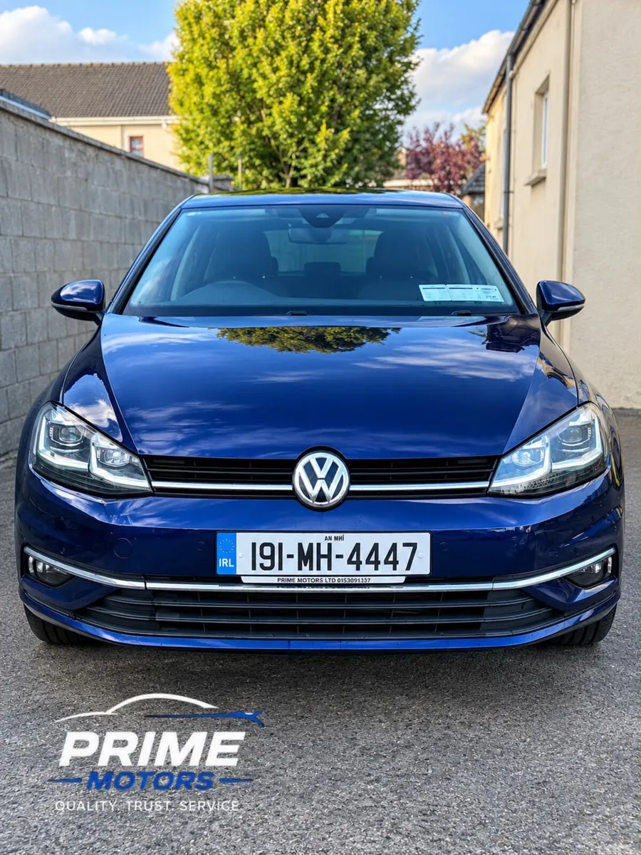 Volkswagen Golf Hatchback, Petrol, 2019, Blue