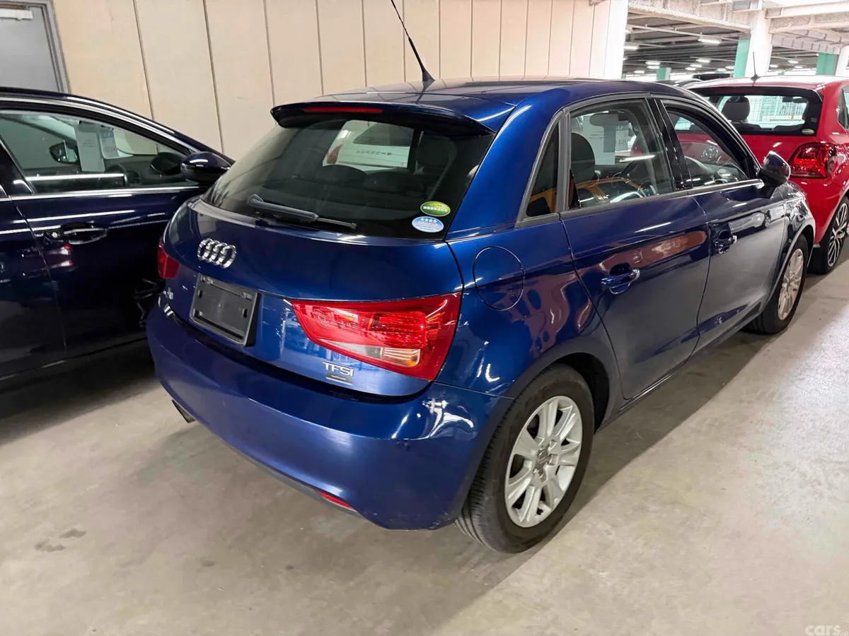 Audi A1 Hatchback, Petrol, 2013, Blue