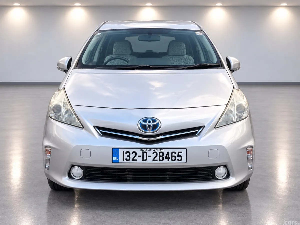 Toyota Prius MPV, Petrol Hybrid, 2013, Silver