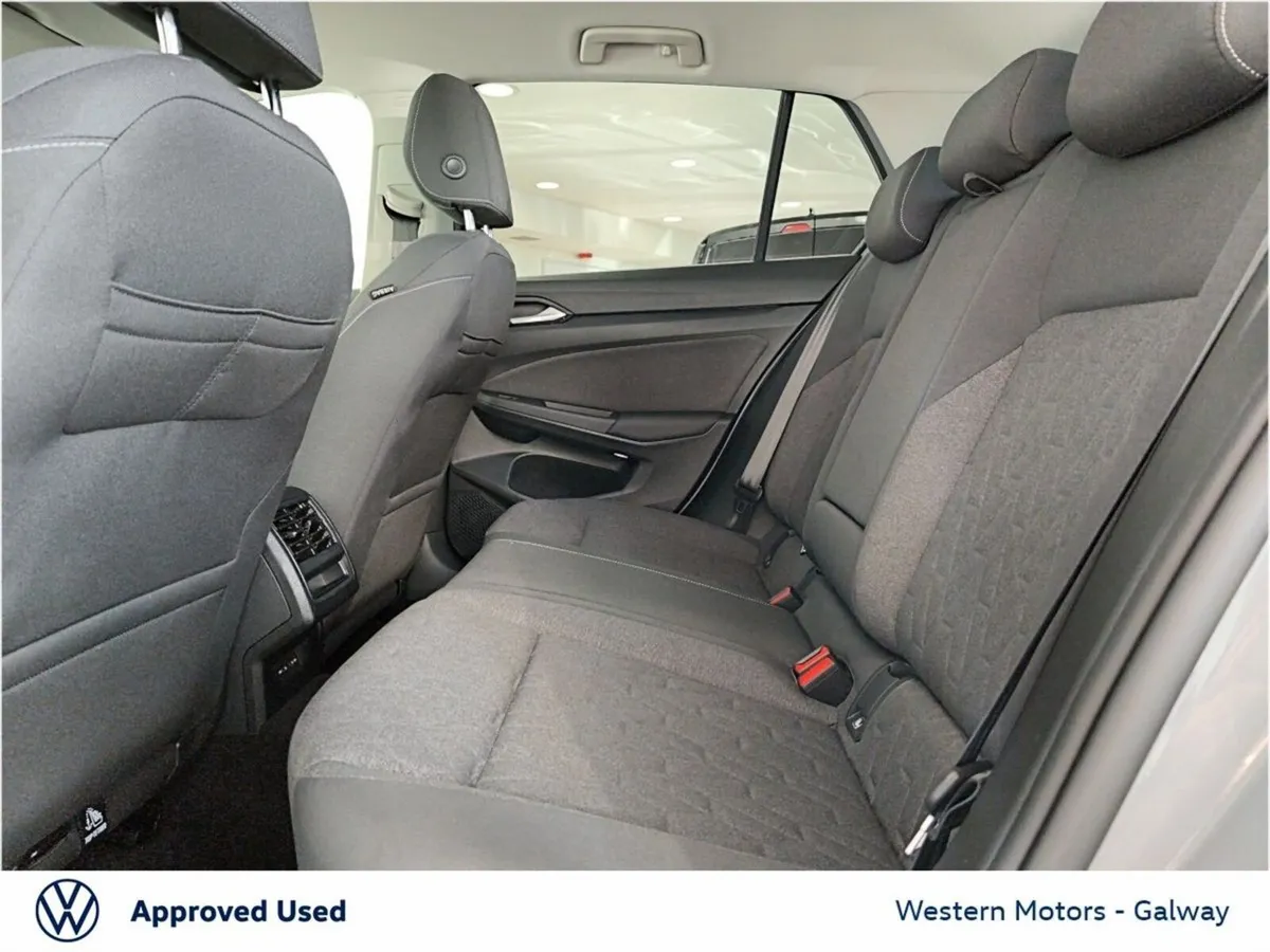 Volkswagen Golf Estate, Petrol, 2026, Grey