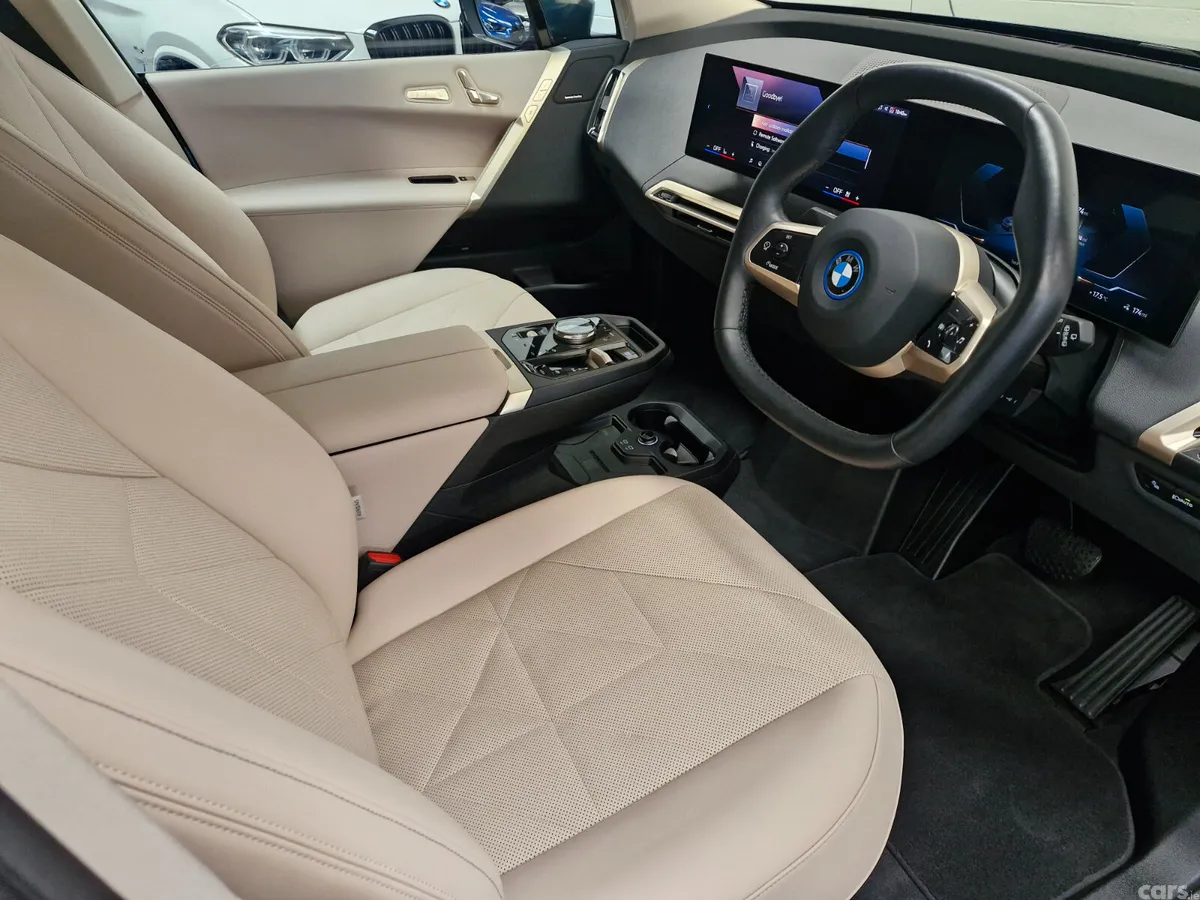 BMW iX SUV, Electric, 2024, Blue