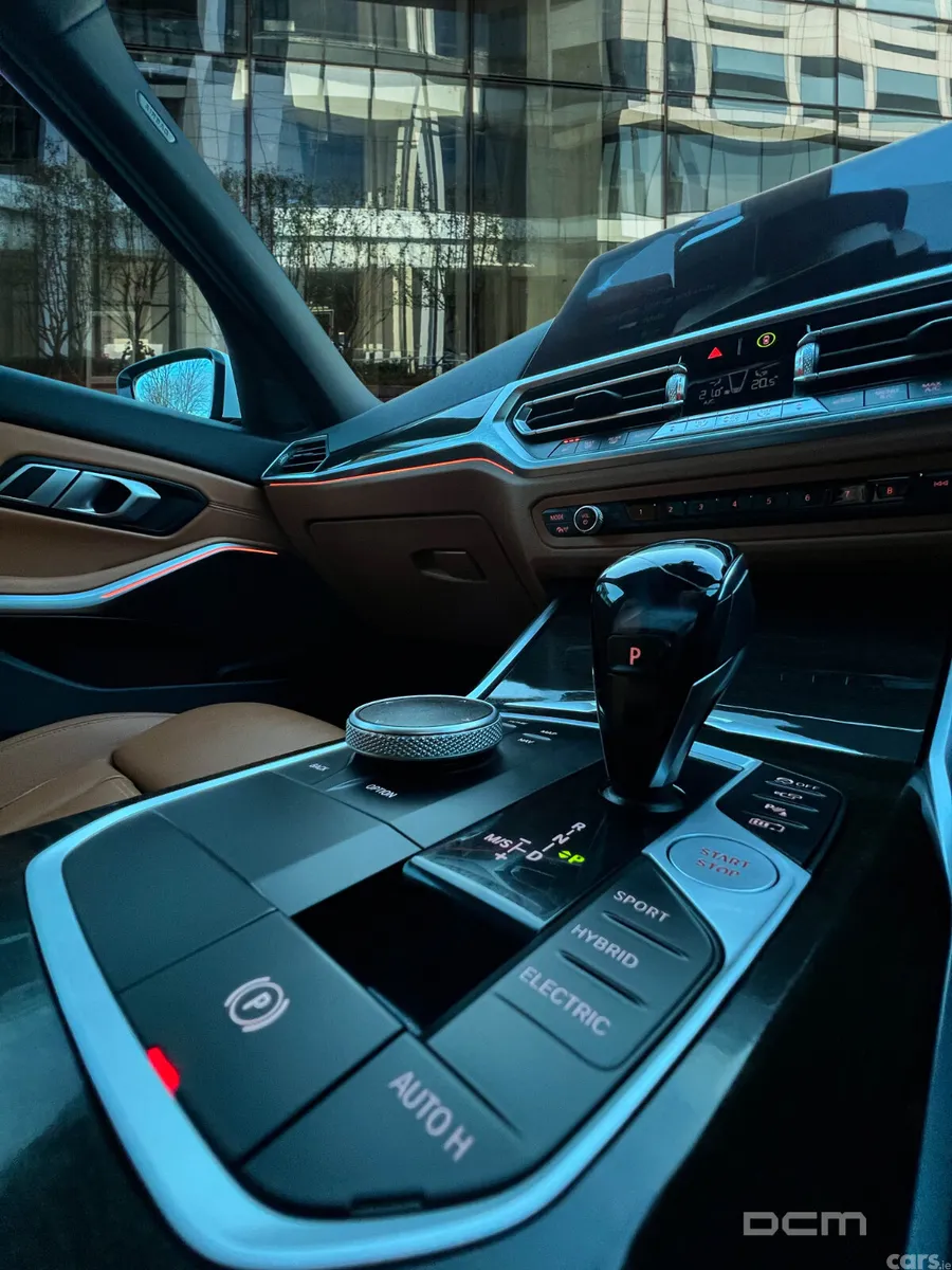 BMW 3-Series Saloon, Petrol Plug-in Hybrid, 2021, White