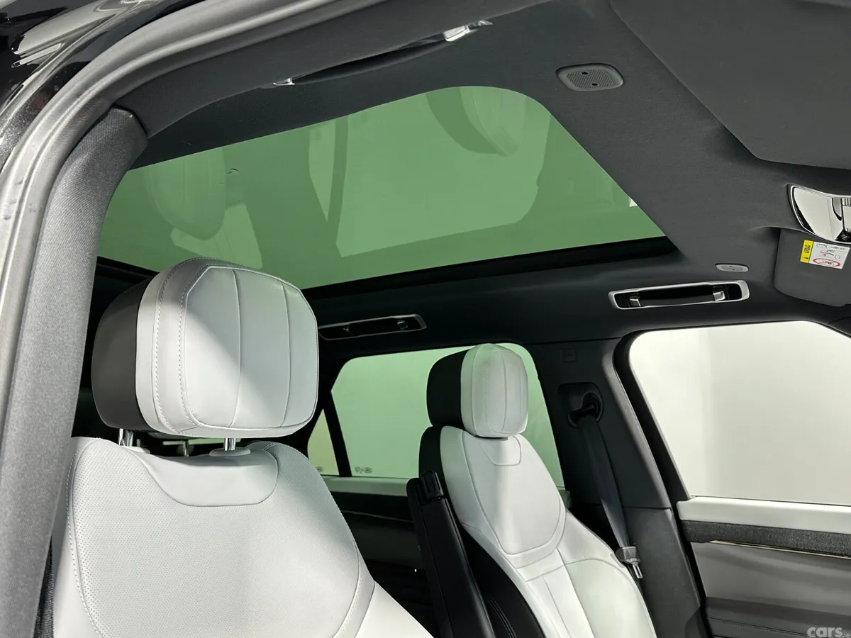 Land Rover Range Rover SUV, Petrol Hybrid, 2026, Black