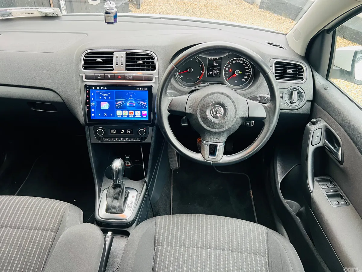 Volkswagen Polo Hatchback, Petrol, 2014, White