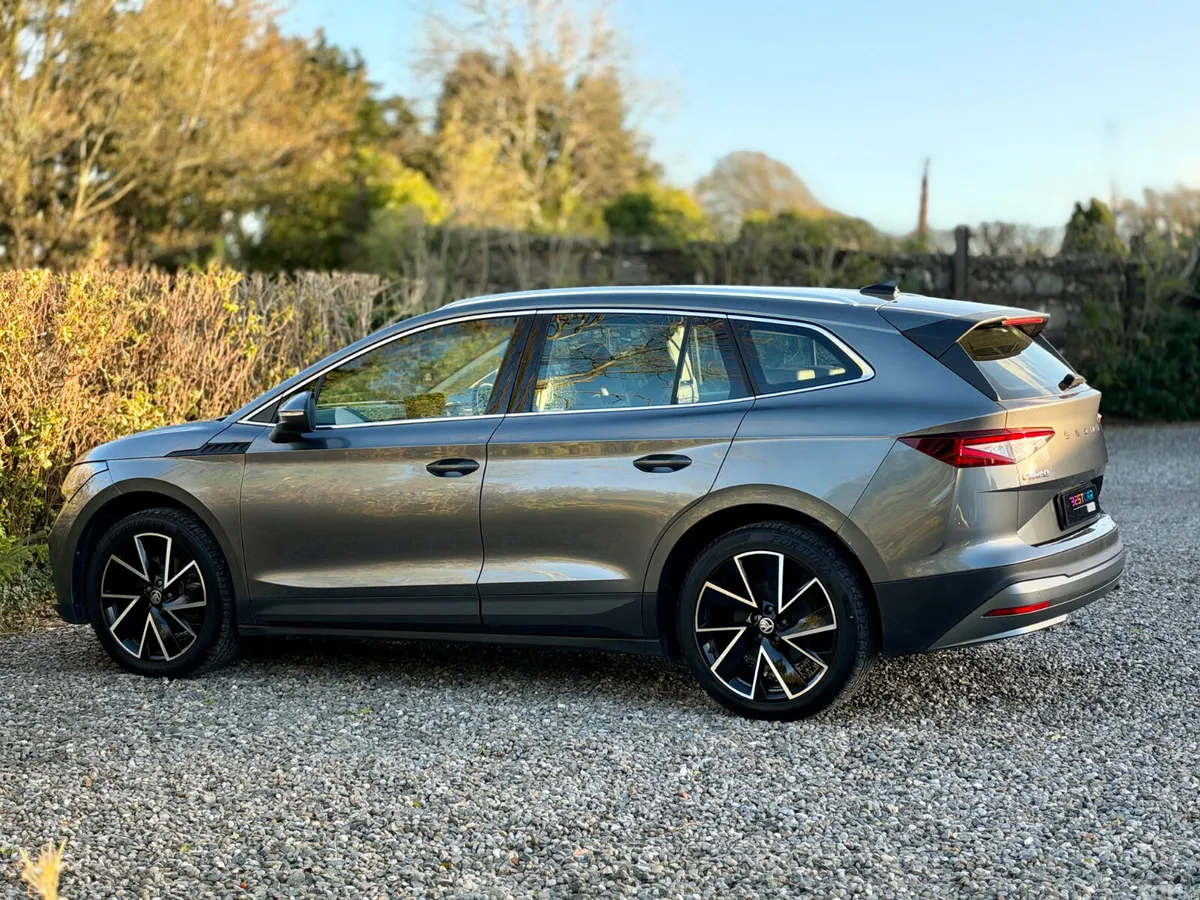 Skoda Enyaq Estate, Electric, 2023, Grey