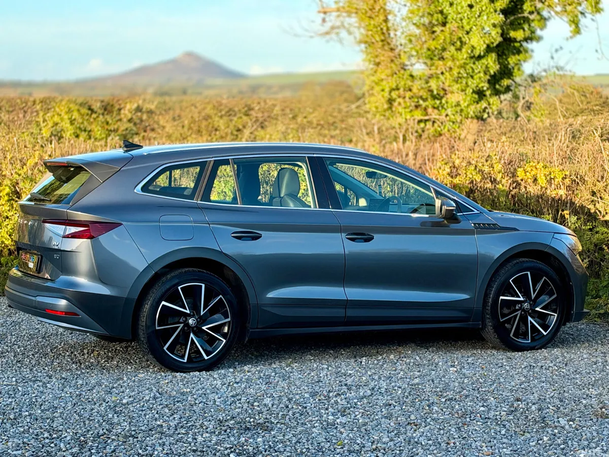 Skoda Enyaq Estate, Electric, 2023, Grey