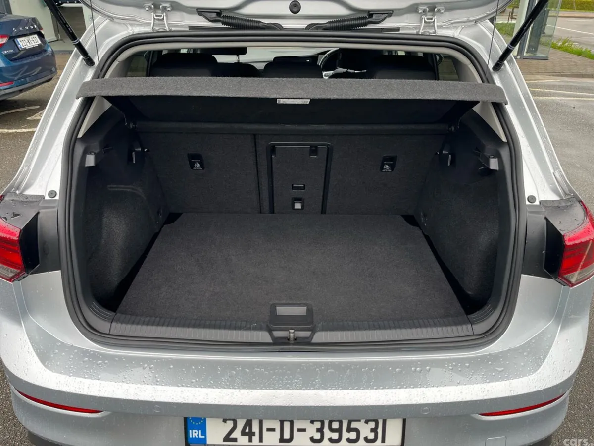 Volkswagen Golf Estate, Diesel, 2024, Silver