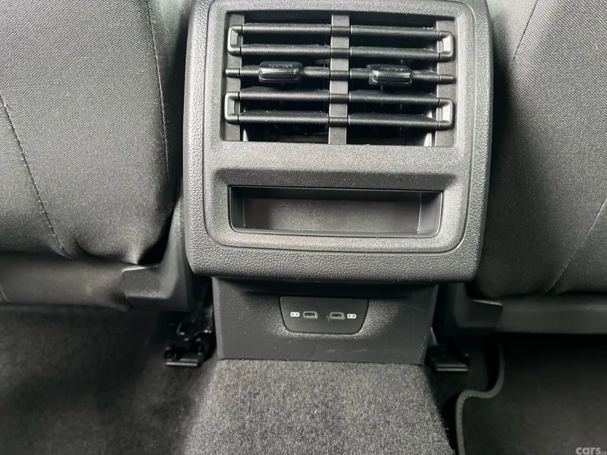 Volkswagen Golf Estate, Diesel, 2024, Silver
