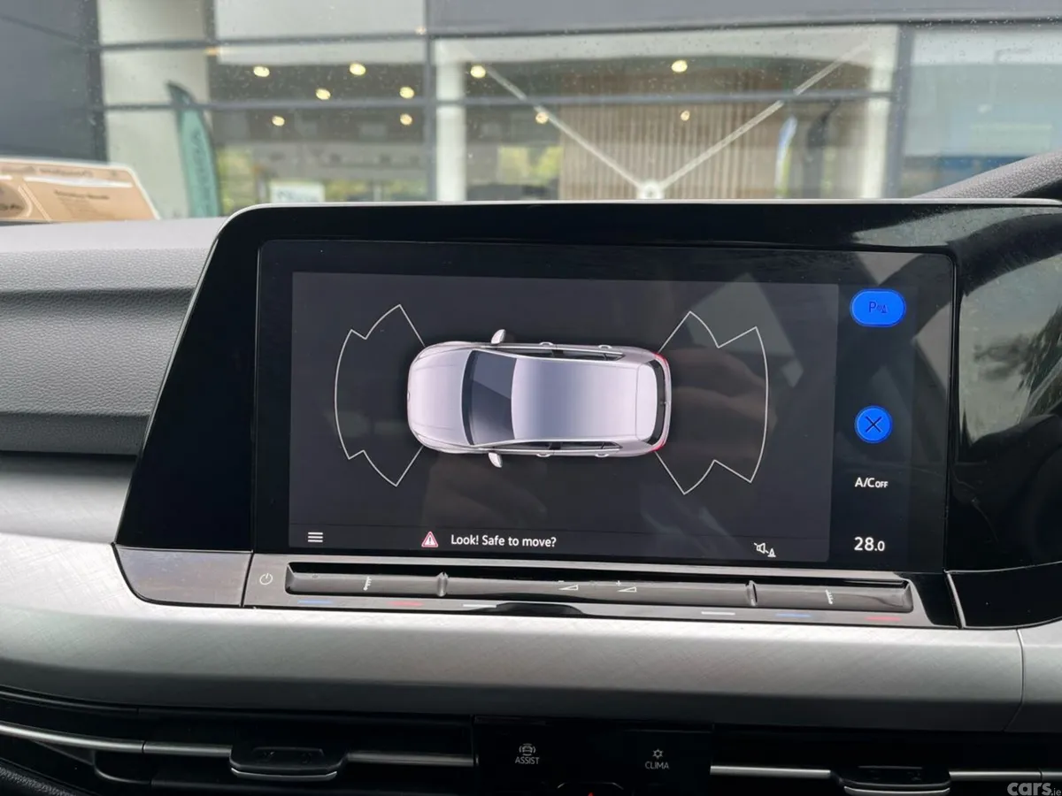 Volkswagen Golf Estate, Diesel, 2024, Silver