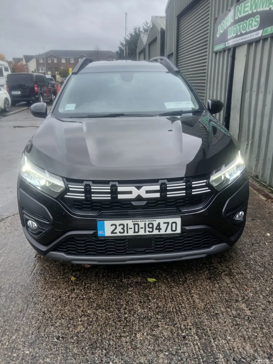 Dacia Jogger MPV, Petrol, 2023, Black