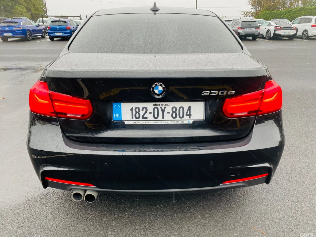 BMW 3-Series Saloon, Petrol Plug-in Hybrid, 2018, Black