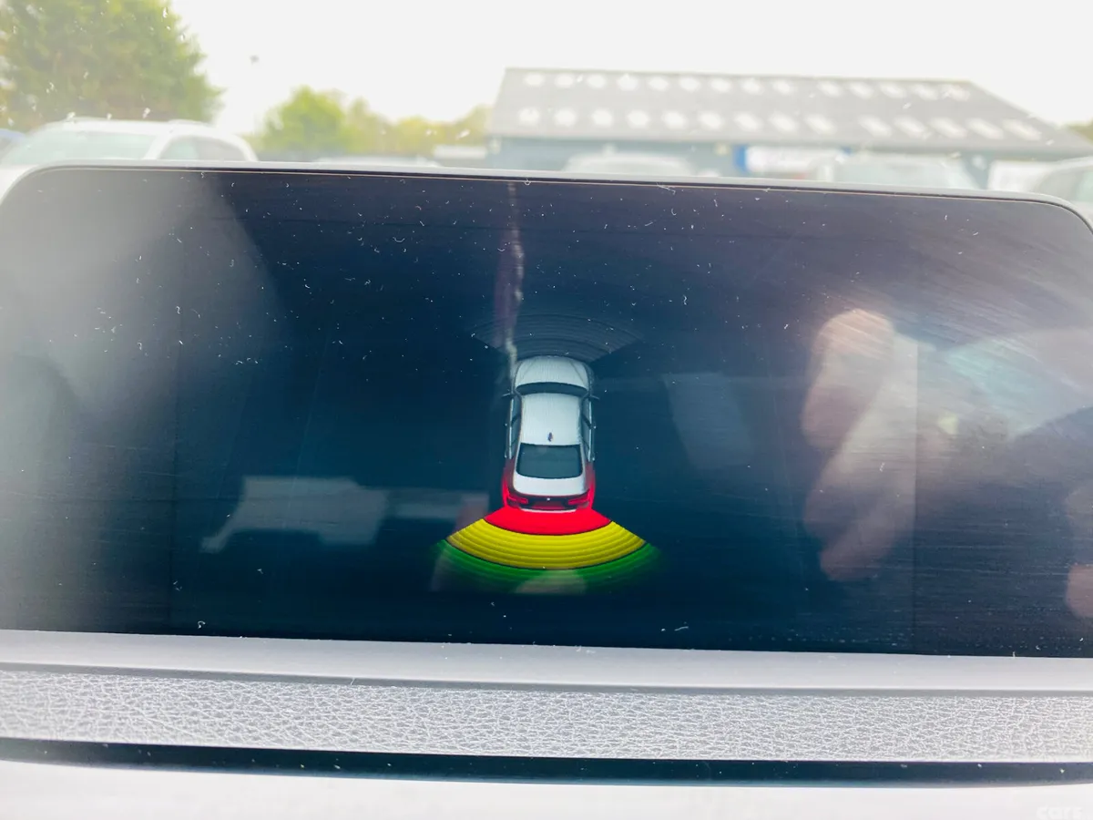 BMW 3-Series Saloon, Petrol Plug-in Hybrid, 2018, Black