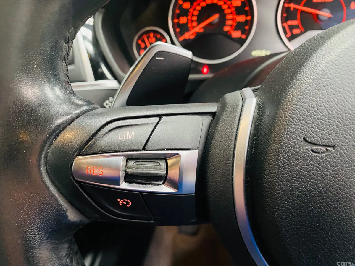 BMW 3-Series Saloon, Petrol Plug-in Hybrid, 2018, Black