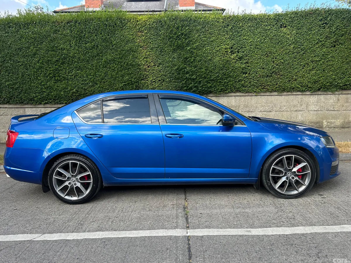Skoda Octavia Saloon, Diesel, 2016, Blue