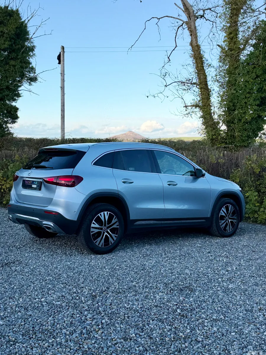 Mercedes-Benz GLA SUV, Petrol Hybrid, 2024, Grey