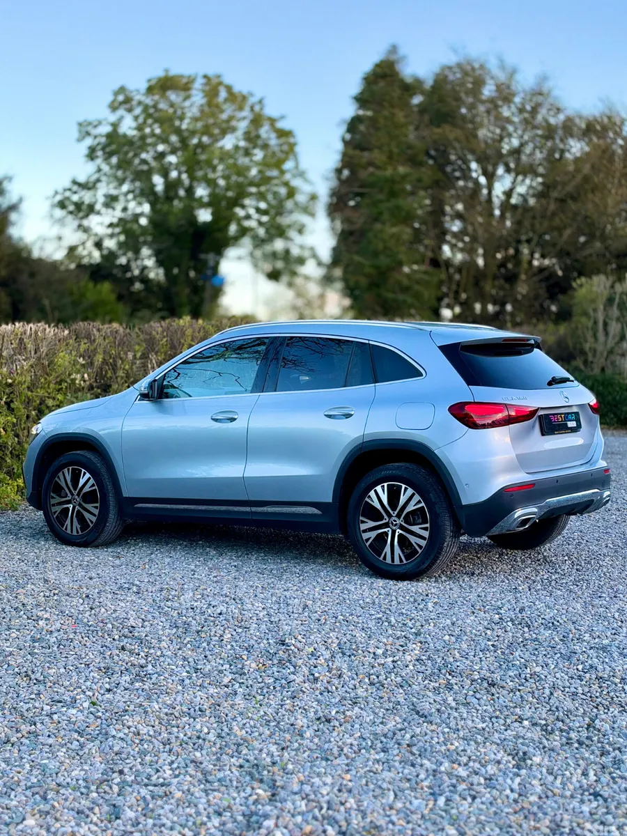 Mercedes-Benz GLA SUV, Petrol Hybrid, 2024, Grey