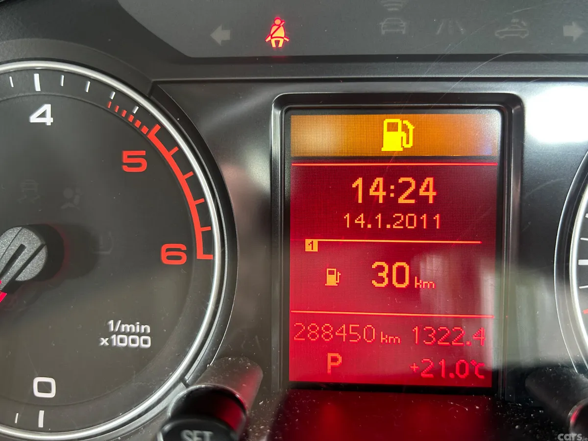 Audi Q5 SUV, Diesel, 2010, Grey