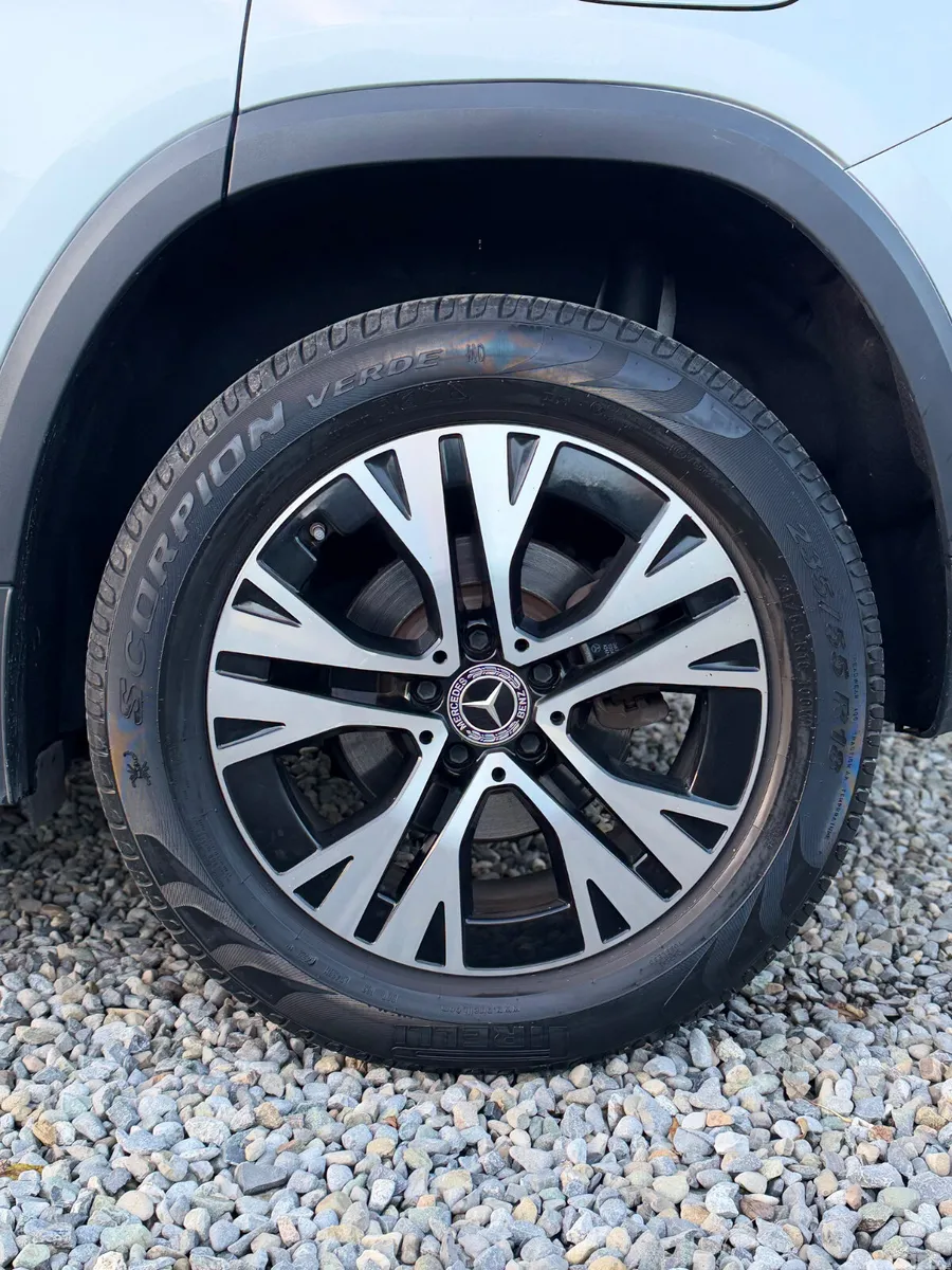 Mercedes-Benz GLA SUV, Petrol Hybrid, 2024, Grey