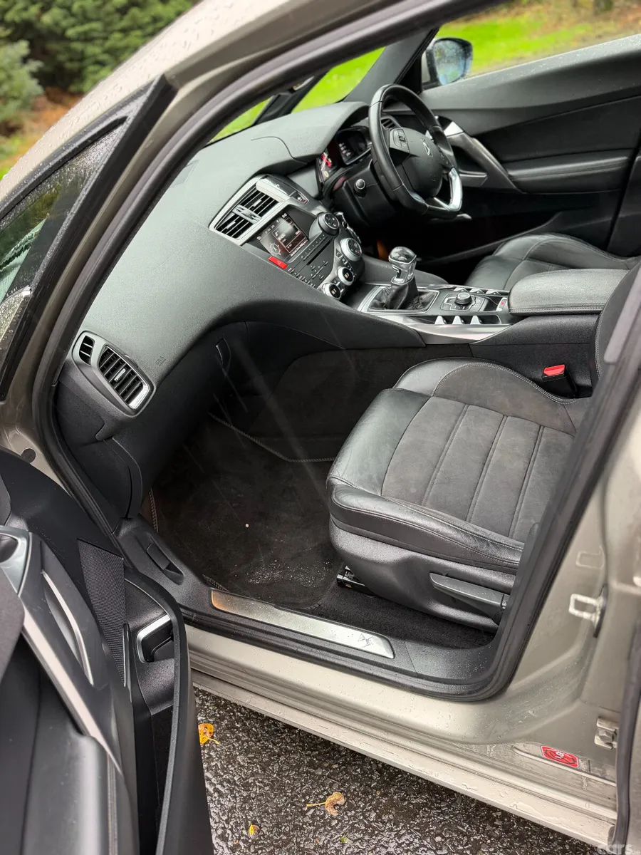 Citroen DS 5 Hatchback, Diesel, 2013, Grey