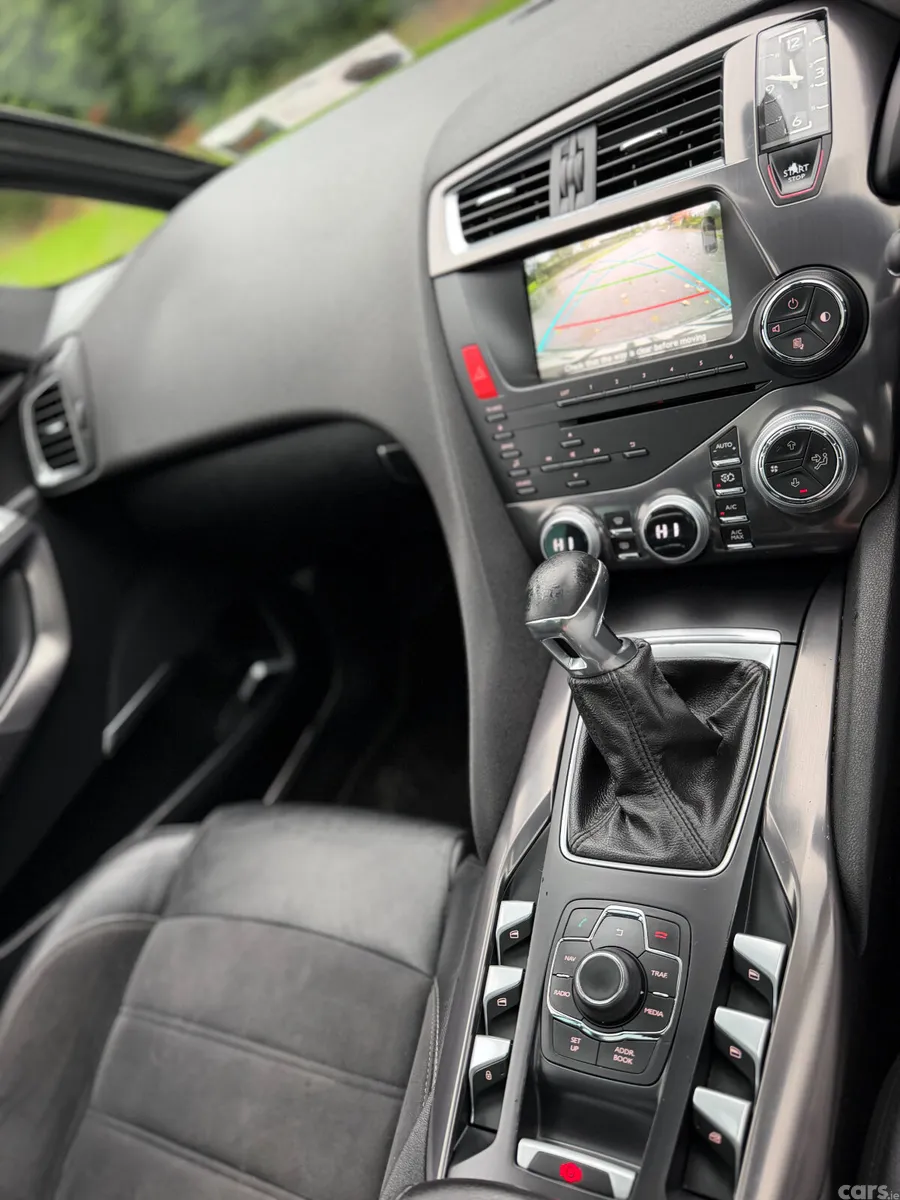 Citroen DS 5 Hatchback, Diesel, 2013, Grey