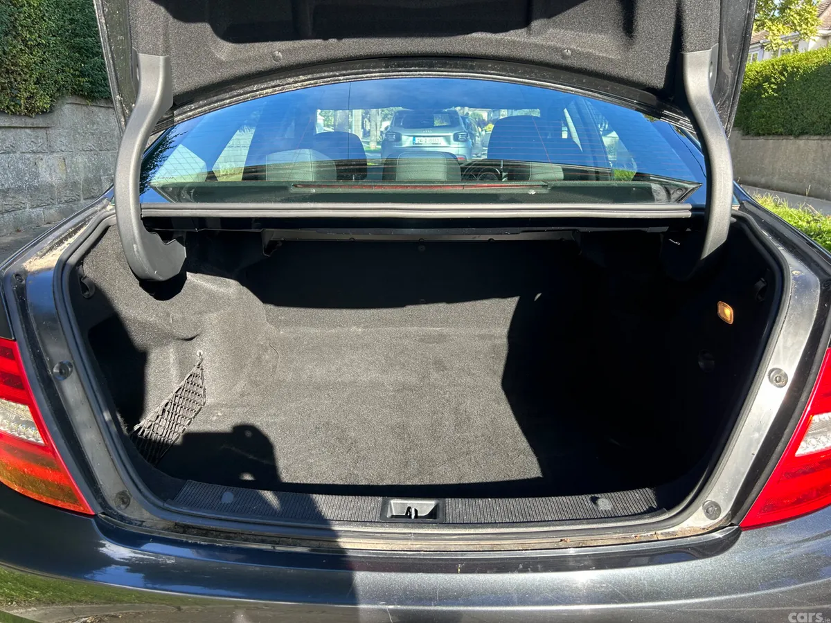 Mercedes-Benz C-Class Saloon, Diesel, 2013, Black