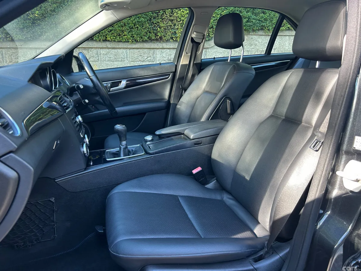 Mercedes-Benz C-Class Saloon, Diesel, 2013, Black
