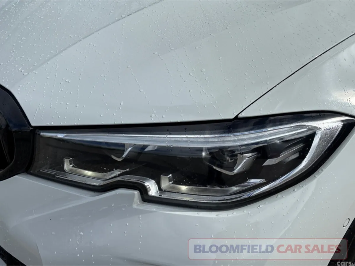 BMW 3-Series Estate, Diesel, 2020, White