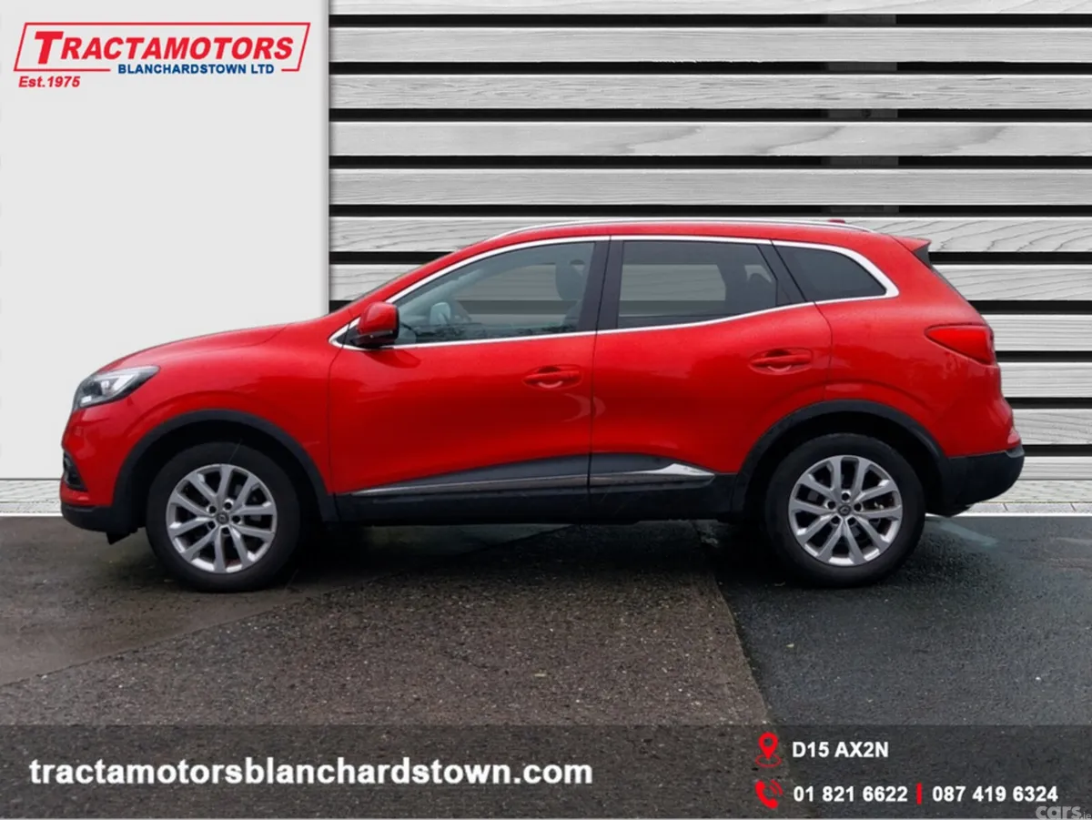 Renault Kadjar SUV, Petrol, 2019, Red