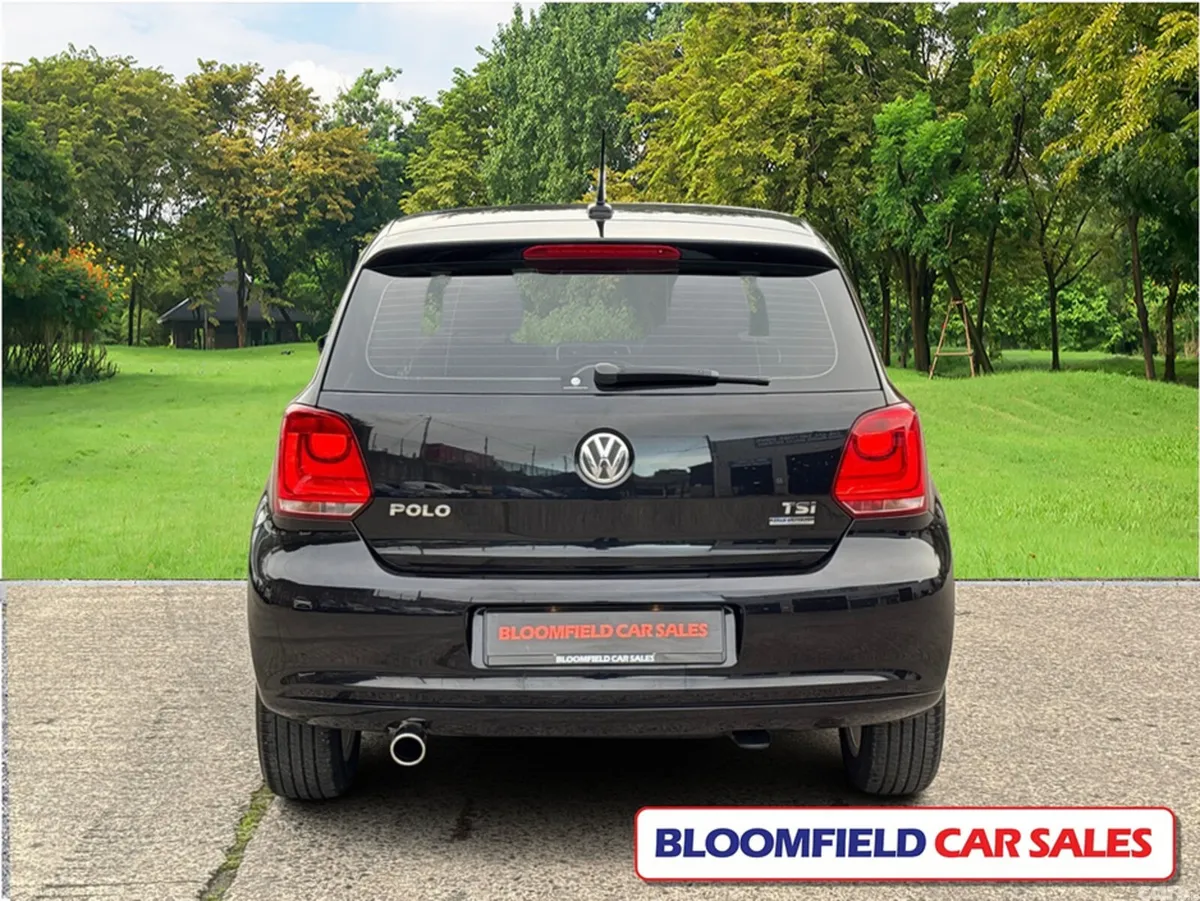 Volkswagen Polo Hatchback, Petrol, 2014, Black
