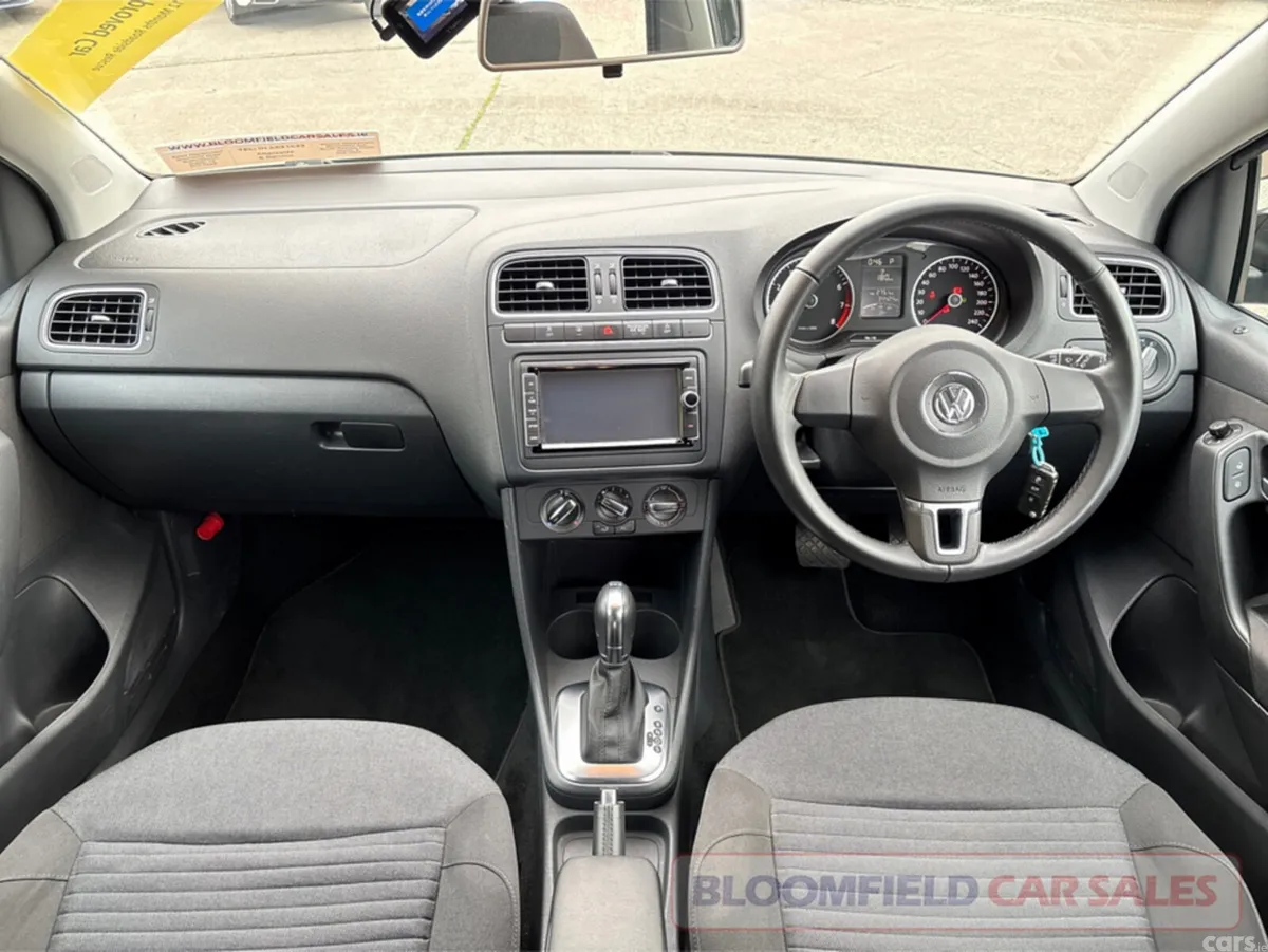 Volkswagen Polo Hatchback, Petrol, 2014, Black