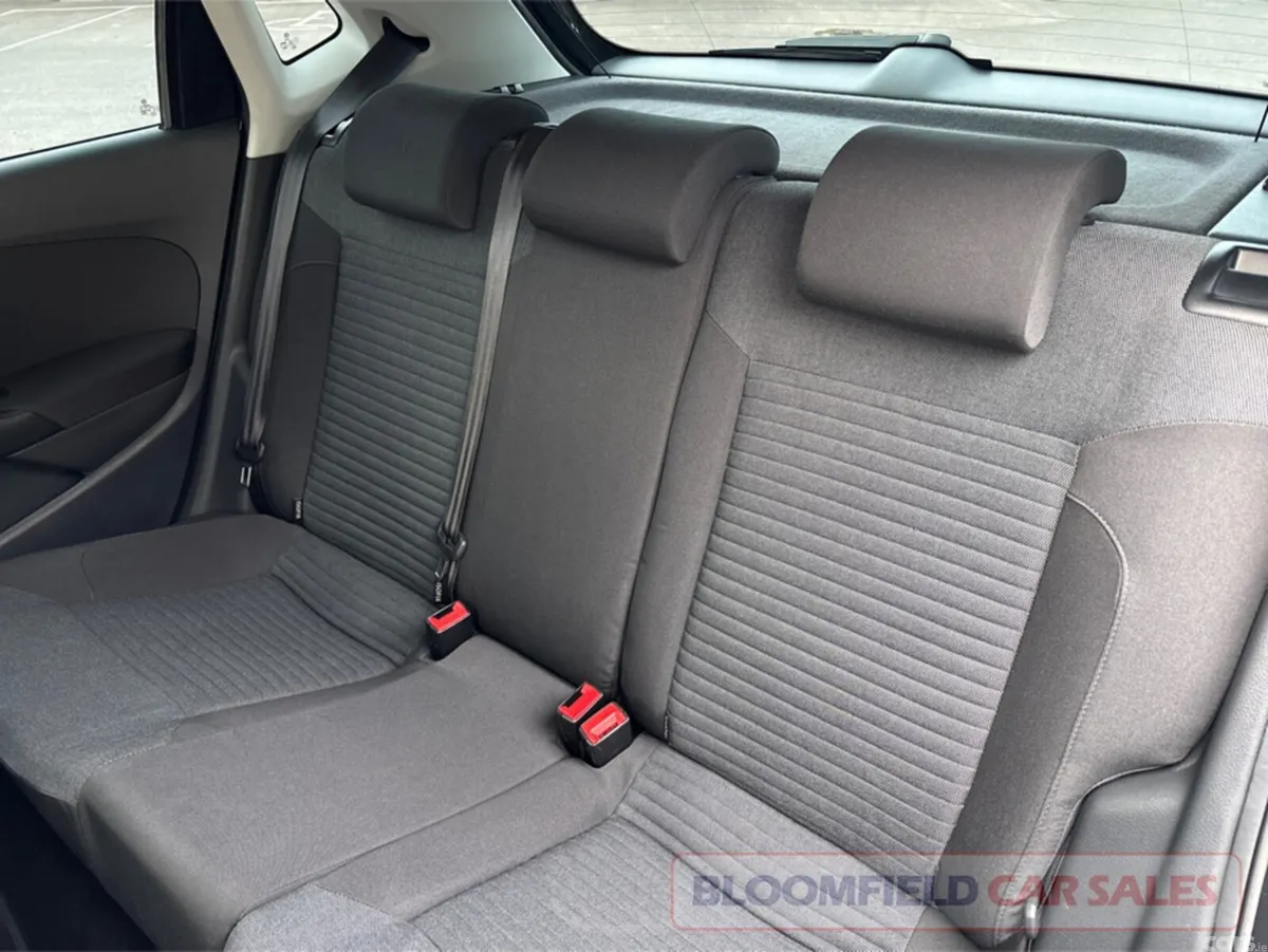 Volkswagen Polo Hatchback, Petrol, 2014, Black