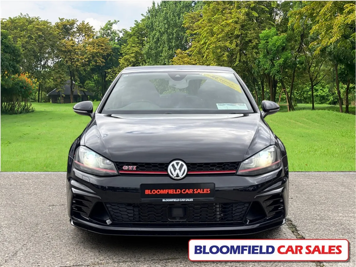Volkswagen Golf Hatchback, Petrol, 2016, Black