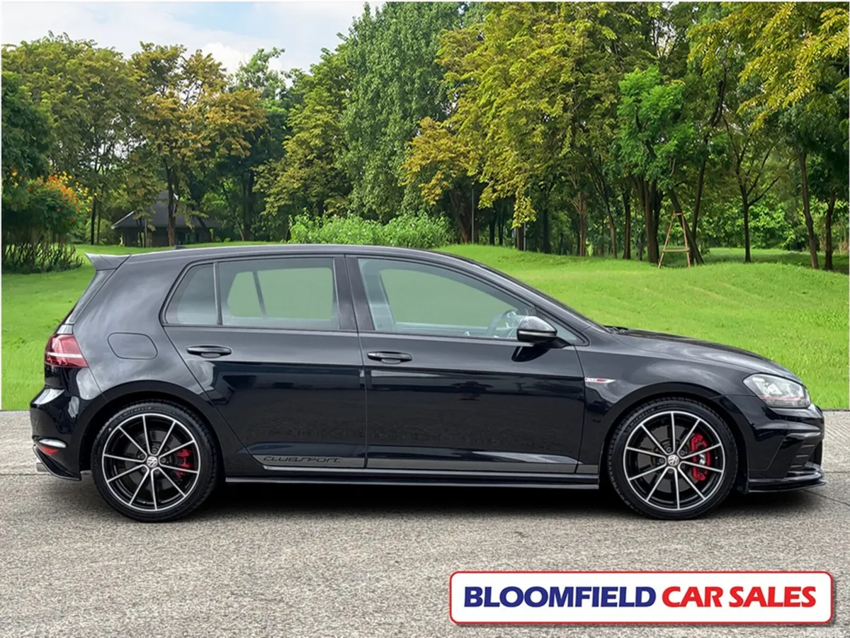 Volkswagen Golf Hatchback, Petrol, 2016, Black
